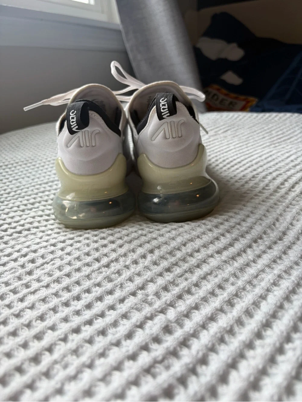 Nike lightweight womens